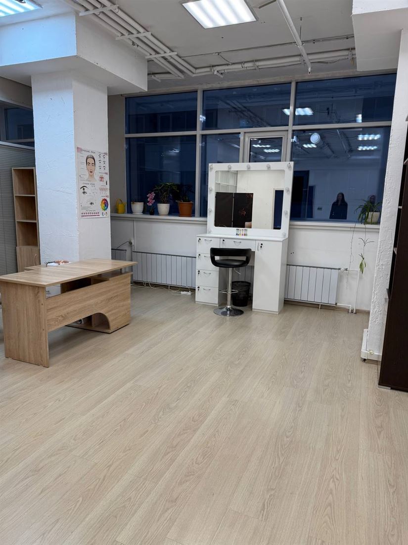 Купить  коммерческую недвижимость