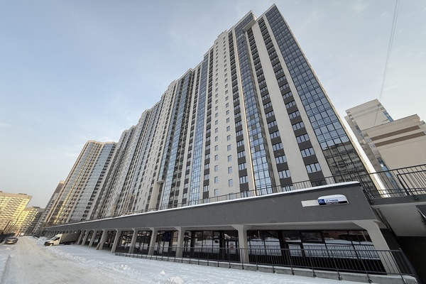 Снять  помещение свободного назначения